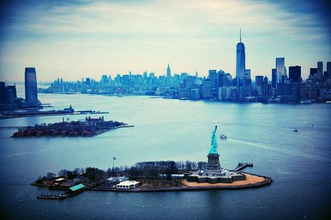 1-hour New York City Skyline Sightseeing Cruise - What the 60-minute route includes