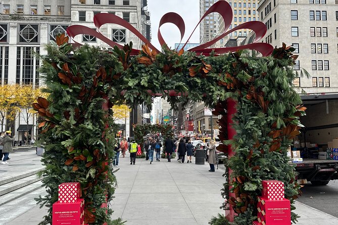 1 or 2 hour Central Park Pedicab Tour. - The Central Park Zoo and familiar New York scenes