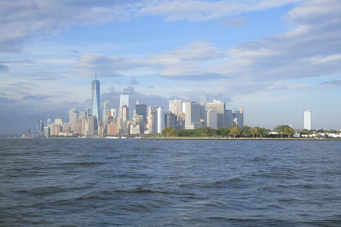 2.5-hour Guided Sailboat Tour - Ian, Andrew, and the guide experience