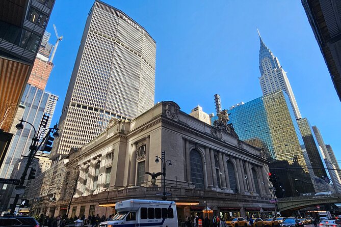 3 Hour Midtown Manhattan Walking Tour - Times Square and the changing Theater District