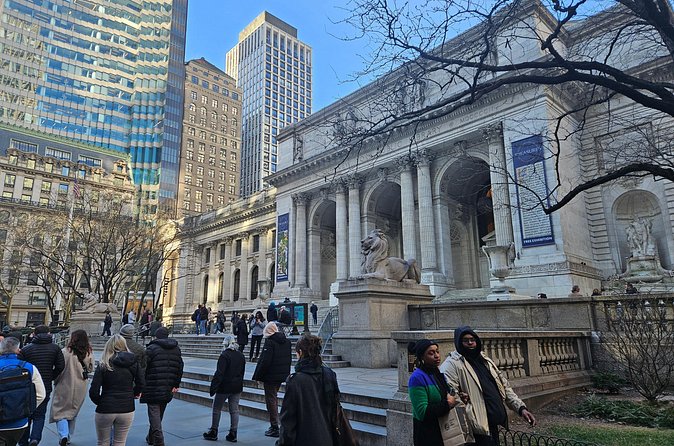 3 Hour Midtown Manhattan Walking Tour - Bryant Park and the New York Public Library