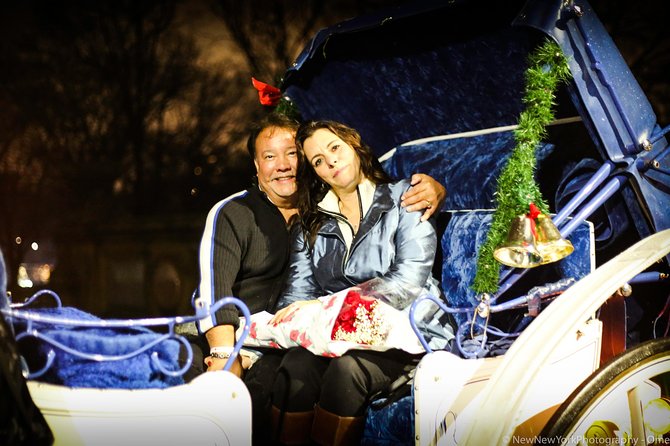 60 min surprise proposal carriage ride - Photography, roses, and the personal details