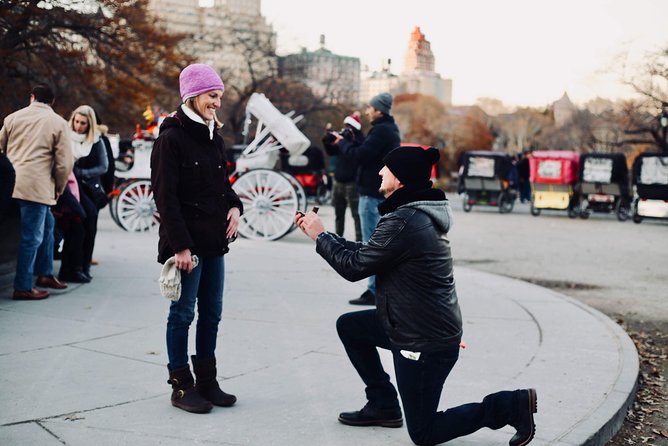 60 min surprise proposal carriage ride - A guided ride through Central Park