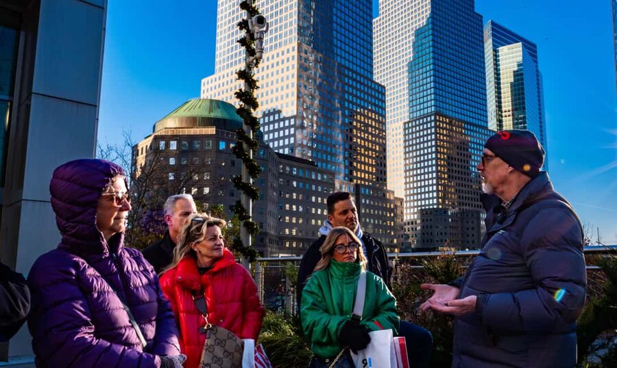 9/11 Memorial & Ground Zero Tour with Optional Museum Entry - Guide quality is the heart of this experience