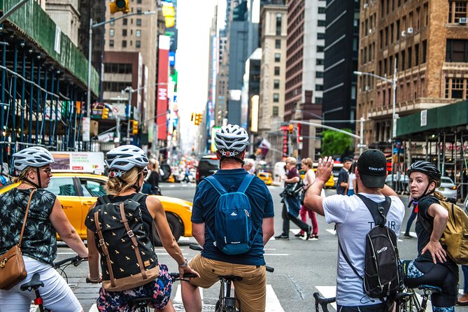 A Day in Manhattan Bike Tour - Central Park by bicycle, with the city grid left behind