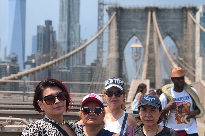 A day walking through New York in Spanish - Who will enjoy this route most?