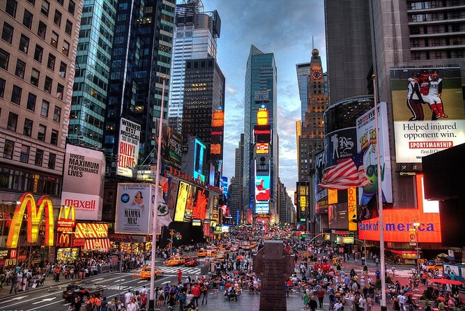 A New York Date Night Personalized Self-Guided App Tour - Starting with ice cream on Columbus Avenue