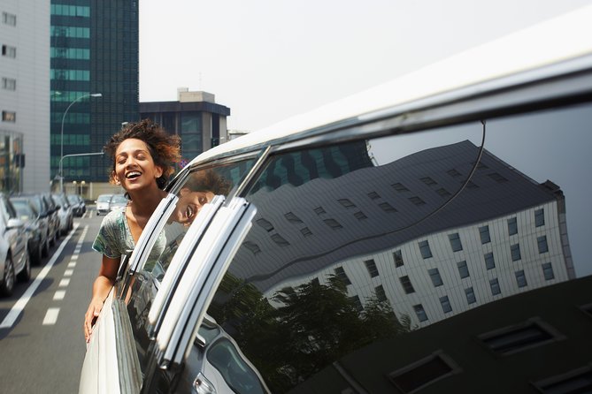 Airport Luxury departure ride from NYC Hotels by Limousine or SUV - A quiet finish to a complicated New York trip
