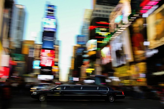 Airport Luxury departure ride from NYC Hotels by Limousine or SUV - Timing, traffic, and airport peace of mind