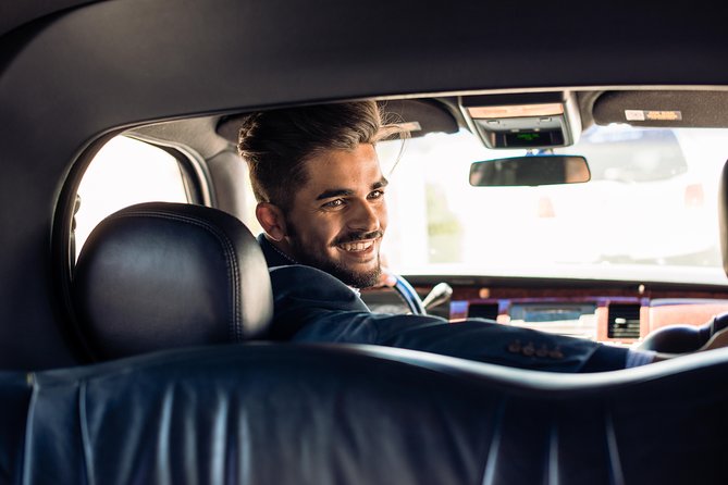 Airport Luxury departure ride from NYC Hotels by Limousine or SUV - Where the $269 price makes sense