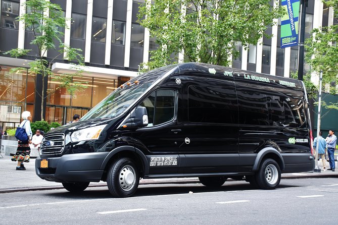 All Inclusive Airport Departure Transfer NYC/ Brooklyn/Queens - Comfort on the ride to JFK, LGA, or EWR