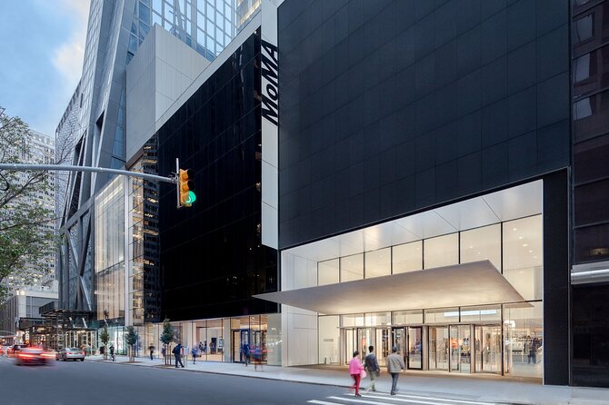 American Museum of Natural History and MOMA Combo Tickets - Should you book the MoMA and natural history combo?