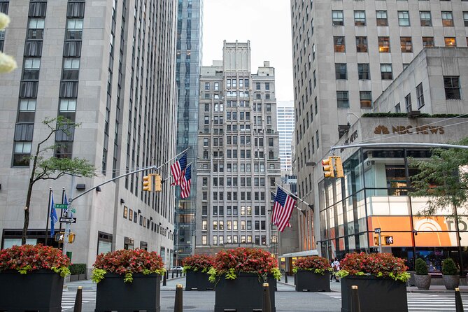 Best NYC Sightseeing Tour: Times Square, Grand Central, & More - Rockefeller Center as the grand finish