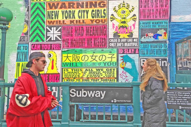 Best of Brooklyn Walking Tour in Williamsburg - Art, storefronts, and the present-day neighborhood