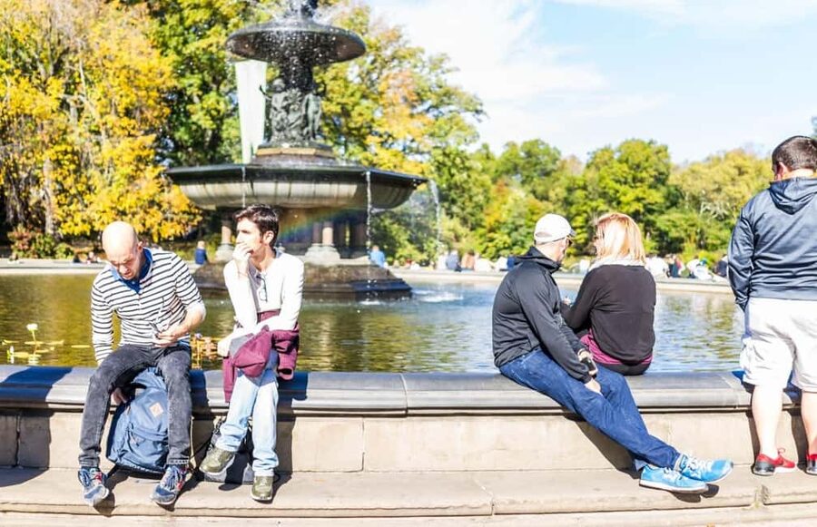 Best of Central Park: Top-Rated Pedicab Tour NYC - The Lake, Loeb Boathouse, and Cherry Hill