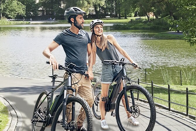 Bike Rental Central Park: E-Bike Rental of the Park & City - One Hour Around Central Park