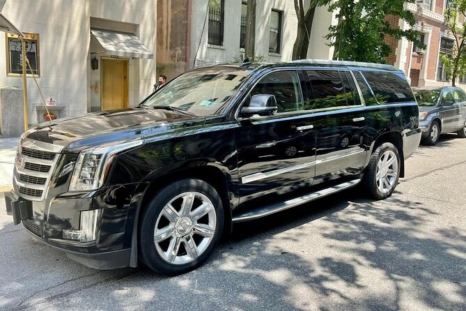 Black SUV Transfer From or To JFK, LGA, EWR - All Fees Included - Friendly City Tips Along the Way