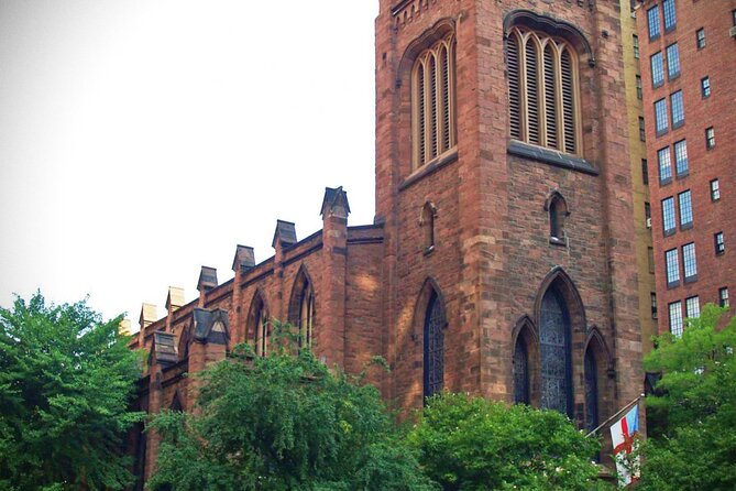 Boho Greenwich Village: A Self-Guided Audio Tour - MacDougal Alley and Gertrude Vanderbilt Whitney