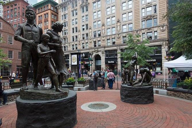 Boston and the Freedom Trail, 1-Day Tour from NYC - Harvard Yard and the John Harvard statue