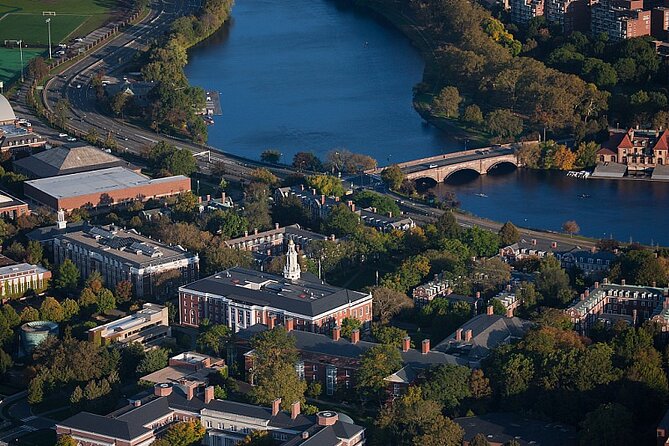 Boston, New Haven and Rhode Island 2-Day Tour from New York - Newport, Ocean Drive, and The Breakers
