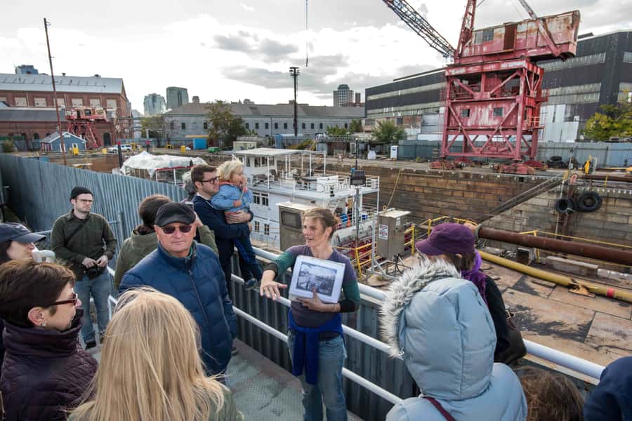 Brooklyn: 2-Hour Brooklyn Navy Yard Walking Tour - Key points at a glance