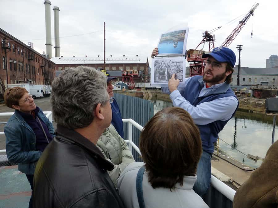 Brooklyn: 2-Hour Brooklyn Navy Yard Walking Tour - Infrastructure that keeps Brooklyn running