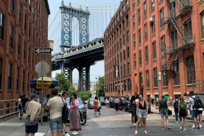 Brooklyn Bridge, DUMBO, and Skyline Guided Walking Tour