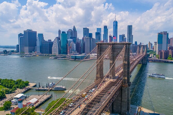 Brooklyn Bridge, DUMBO, and Skyline Guided Walking Tour - Ending at Time Out Market