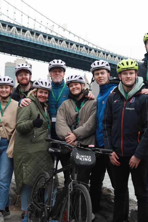 Brooklyn Bridge Self-guided Bike Tour App - Audio + Written - Crossing the Brooklyn Bridge at your own speed
