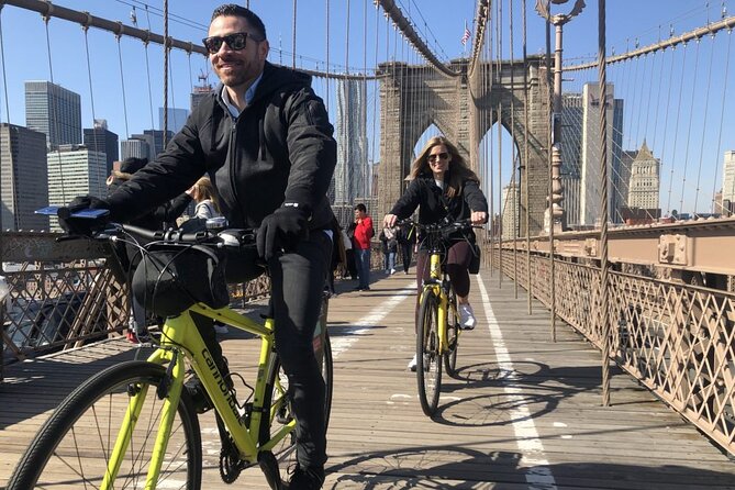 Brooklyn Bridge Waterfront Guided Bike Tour - City Hall Park sets the New York scene