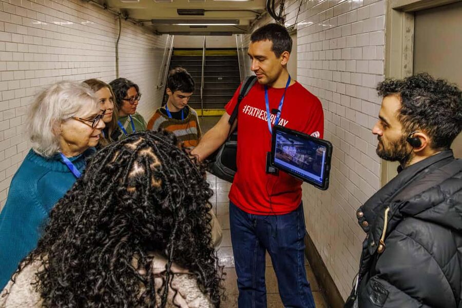 Brooklyn: Discover Hidden NYC Subway Secrets - Private - What the private $200 price really covers