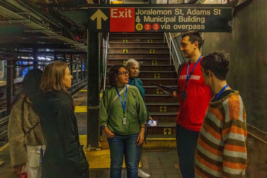 Brooklyn: Discover Hidden NYC Subway Secrets - Private - Reaching Barclays Center in Downtown Brooklyn