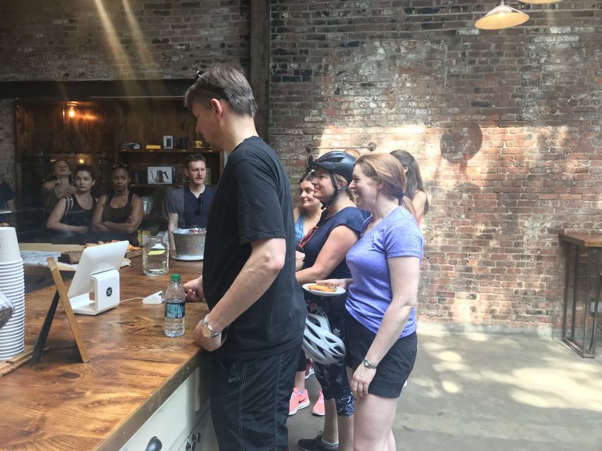 Brooklyn: Half-Day Cycling Tour - Fort Greene and downtown Brooklyn bring history into focus
