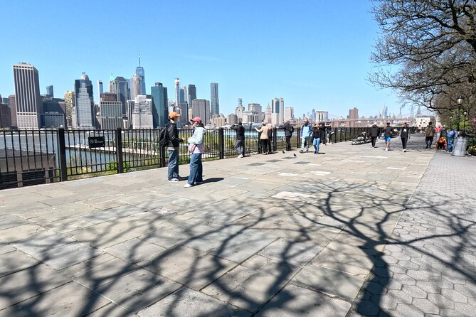 Brooklyn Heights: New York City's First Suburb - More than 600 buildings from before the Civil War