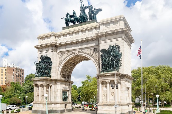 Brooklyn, Queens, and the Bronx Private Tour with a Driver-Guide - Is $1,099 a fair price?