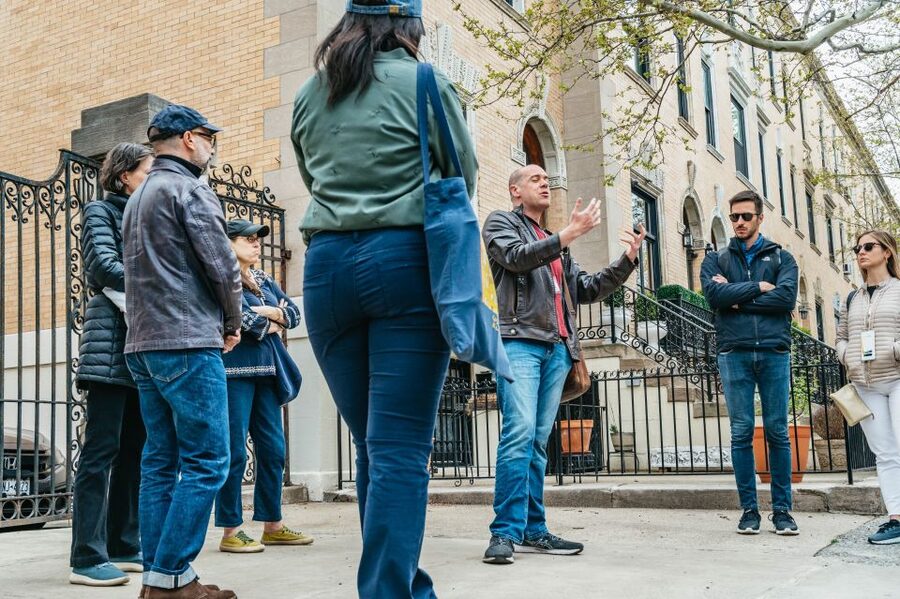 Central Harlem: Mecca of African-American Culture - Who will enjoy this Harlem walk