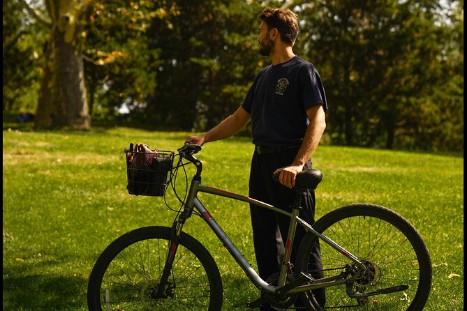 Central Park Bike Rentals - Picking up your bike at West 58th Street