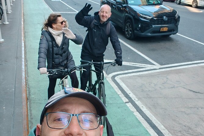 Central Park Bike Tour - The reservoir and Belvedere Castle change the scale