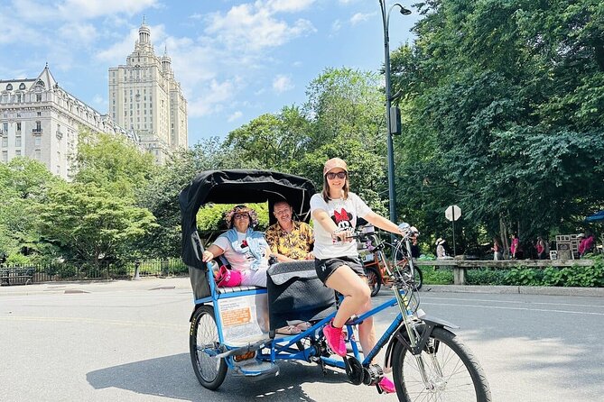 Central Park Film Spots and Celebrity Homes Pedicab Tour - Belvedere Castle and the Night at the Museum setting