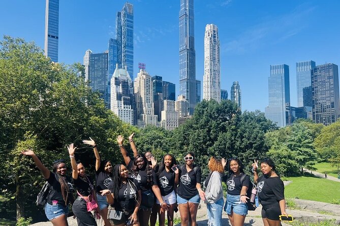 Central Park Film Spots and Celebrity Homes Pedicab Tour - The ice rink and Turtle Pond