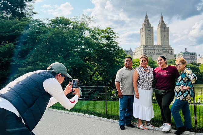 Central Park Guided Tour - The Carousel, Mall, Balto, and Other Stops