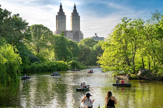 Central Park Guided Tours Pedicab - The Mall, Literary Walk, and Cherry Hill