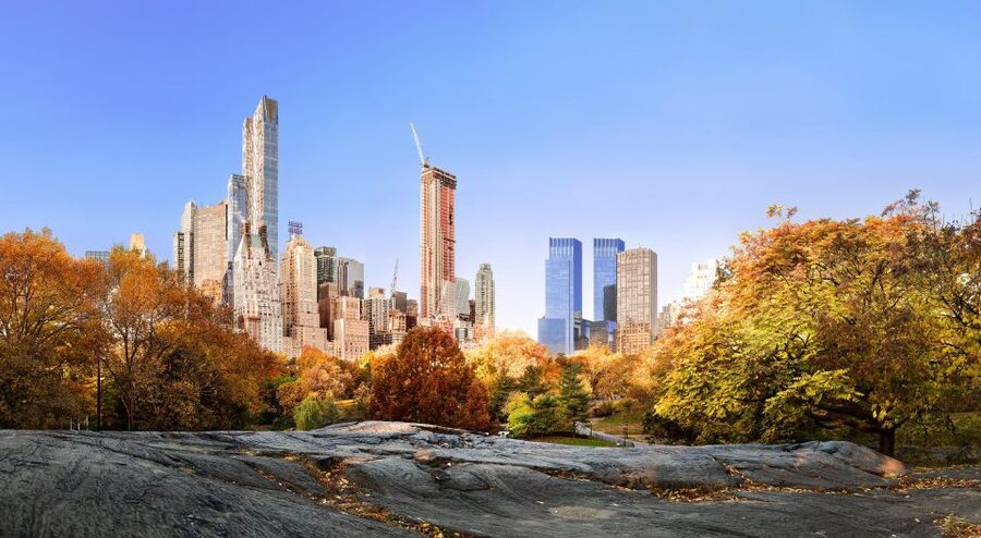 Central Park Guided Walking Tour NYC - Alice in Wonderland and the wooded Ramble
