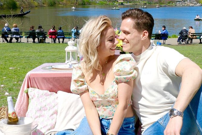 Central Park Luxury Picnic - The Central Park setting without the setup chores