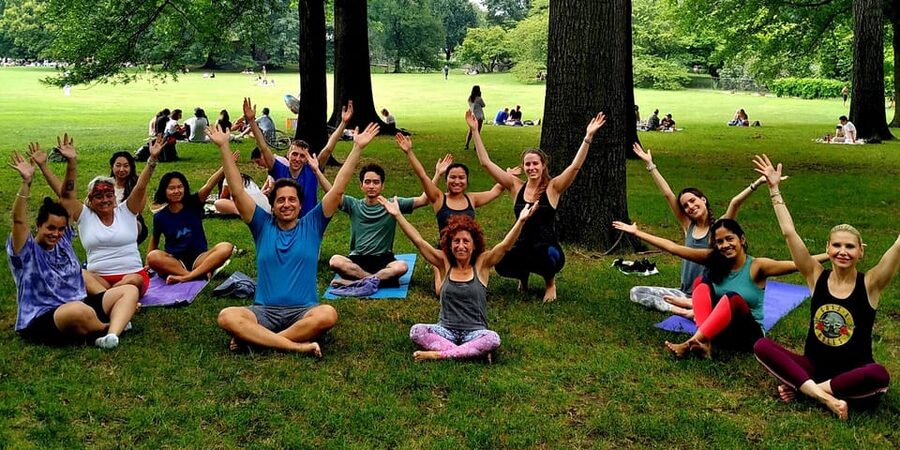 Central Park, New York: Yoga Classes in the park since 2012 - How to fit it into your day