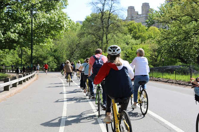 Central Park NYC Highlights Small-Group Bike Tour - Why a bike works so well in Central Park