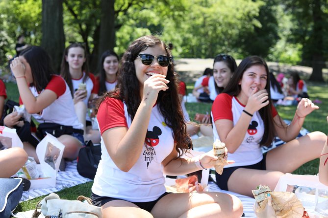 Central Park Picnic with Full Day Bike Rental - Making the picnic box work for you