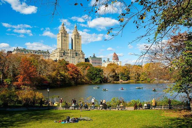Central Park Private Pedicab Tour (60 mins) - The Carousel, Chess and Checkers House, and the Dairy
