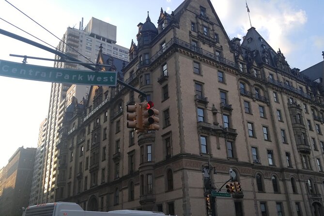 Central Park: Scandal & Vice Walking Tour - Why This Central Park Walk Feels Different