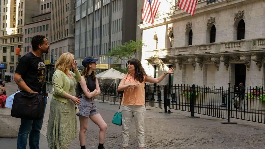 Charging Bull, Wall Street, 911 Memorial + One World Tickets - Why this Lower Manhattan route works